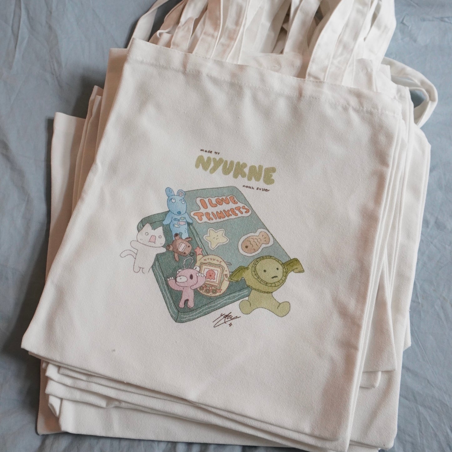 “I <3 Trinkets” Tote Bag (Limited Stock)